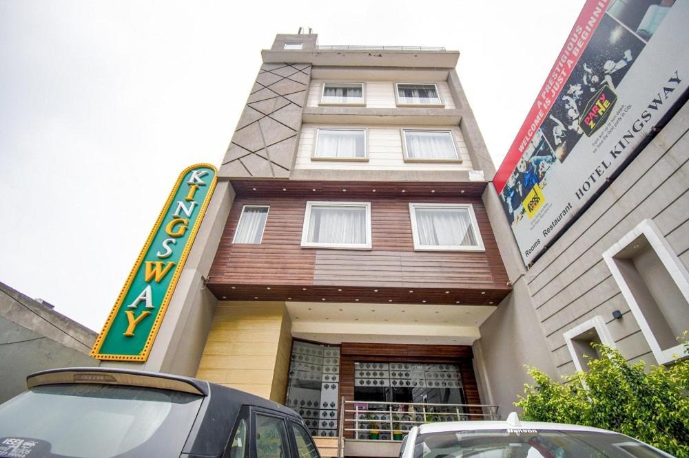 Hotel King'S Way Амритсар Екстериор снимка