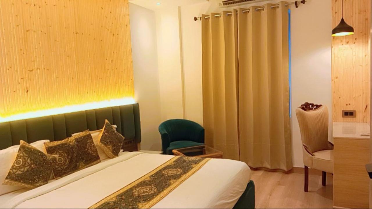 Hotel King'S Way Амритсар Екстериор снимка