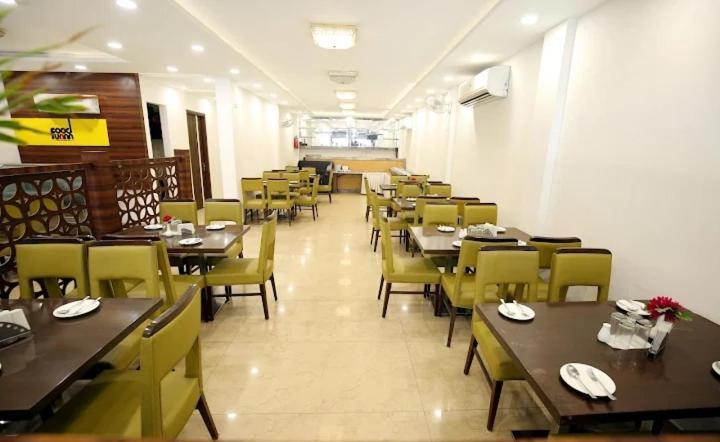 Hotel King'S Way Амритсар Екстериор снимка