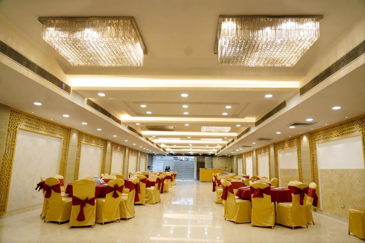 Hotel King'S Way Амритсар Екстериор снимка